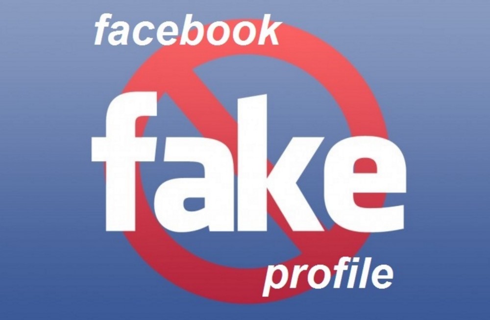 Facebookで偽名のアカウントを通報する方法